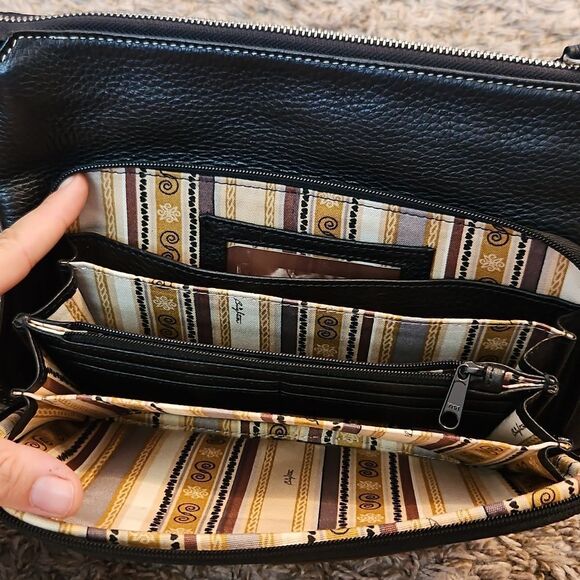 Brighton Black & Brown Leather Crossbody Bag | Adjustable Strap | 11"x7.5"x3" - Picture 13 of 15